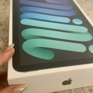 6th gen iPad mini 64g - newest model - space grey